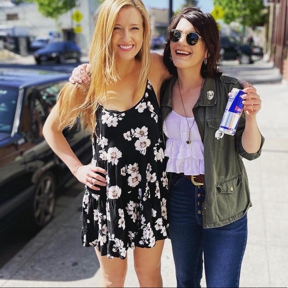 Meet your Posher, Larisa. Teacher and grad student selling some cute clothes. - Picture 3 of 12